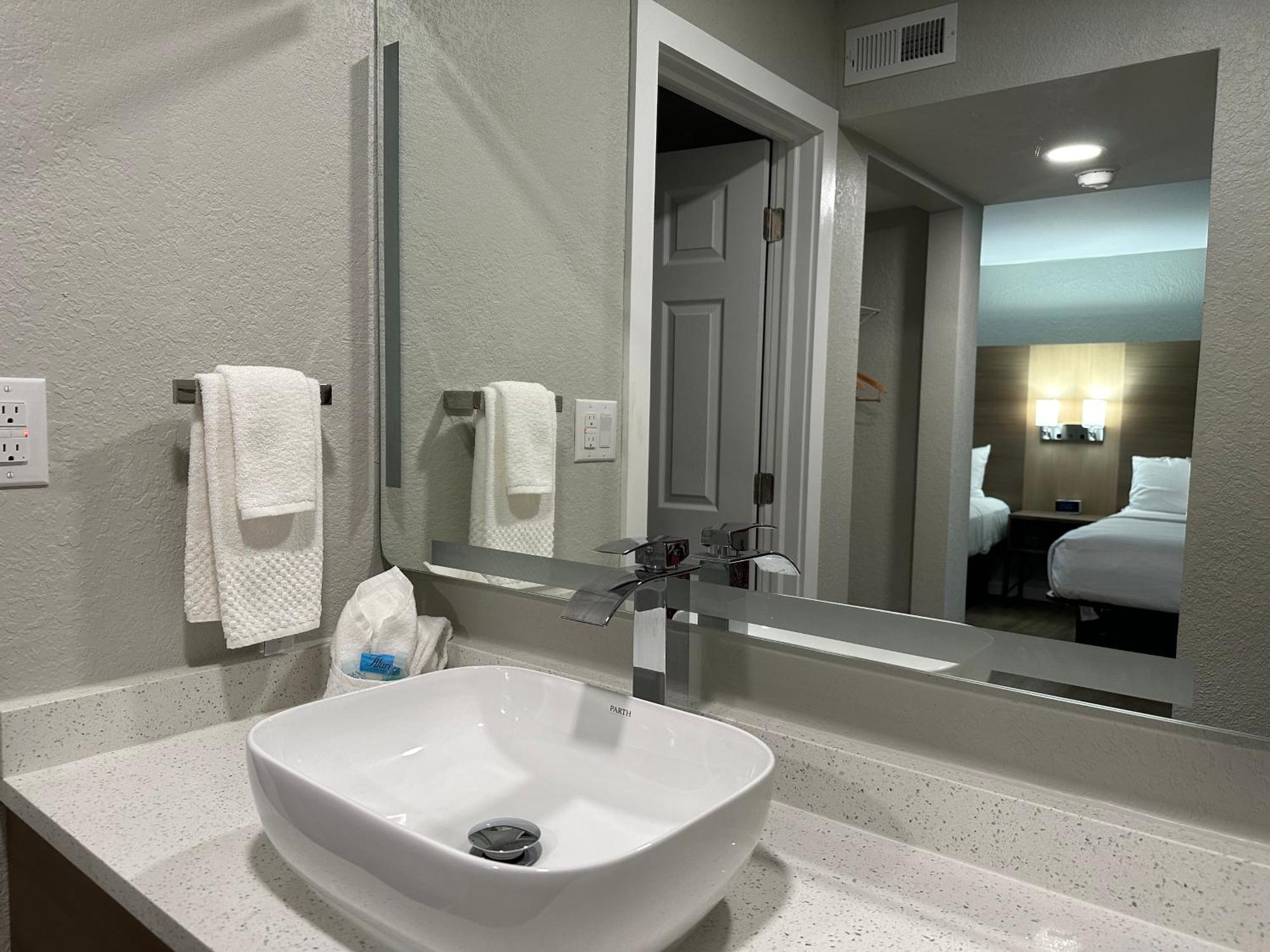 Mainstay Suites Springfield South - Battlefield Rd Eksteriør bilde